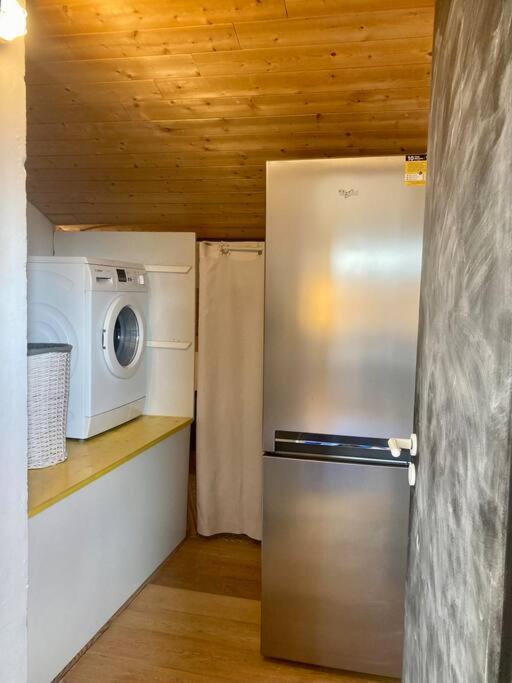Charmant Appartement Pop - Arty Thonon-les-Bains Ngoại thất bức ảnh