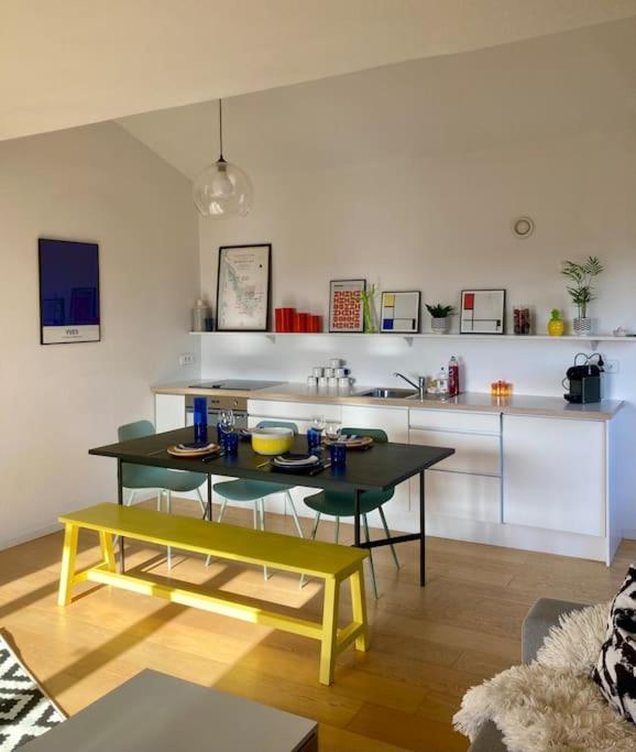 Charmant Appartement Pop - Arty Thonon-les-Bains Ngoại thất bức ảnh